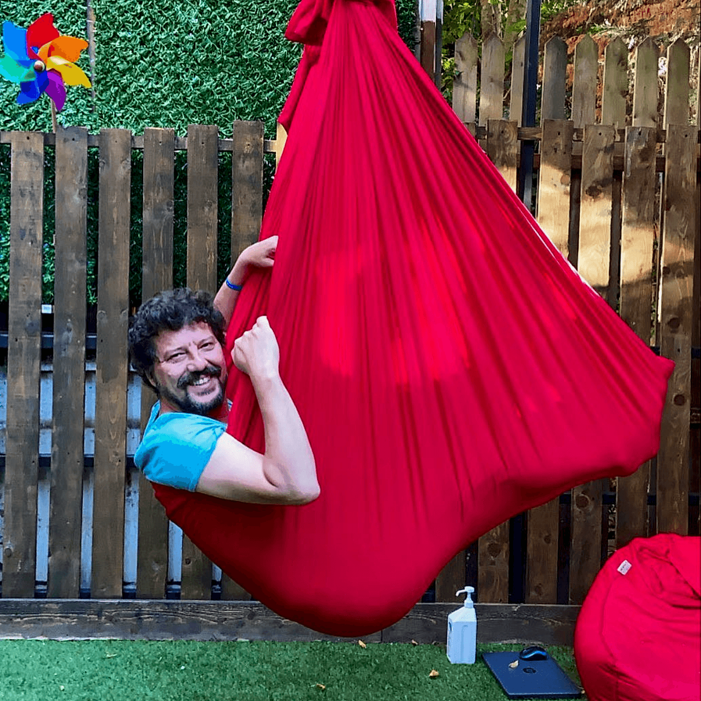 Antigravity Hamak Yogası - İlker Aksum